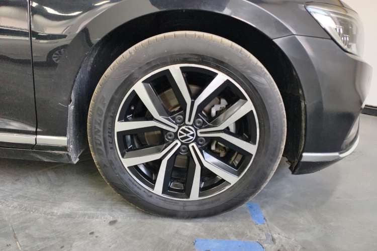 Used Volkswagen Magotan 2020 330TSI DSG Leading Model
