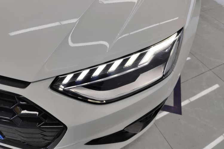 Used Audi A4L 2023 40 TFSI Luxury Dynamic Model
