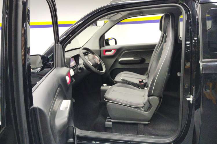 Used Wuling Hongguang MINIEV 2022 GAMEBOY 200km Gaming Edition with Lithium Iron Phosphate