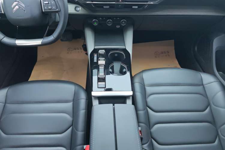Used Citroen C5 X 2022 1.6T Extraordinary Style—Year of the Tiger New-Year Special Edition
