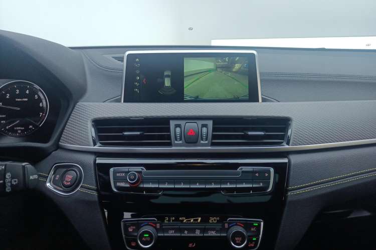 Used BMW X2 2018 sDrive25i Luxury Model with M Off-Road Package China V Emission Standard