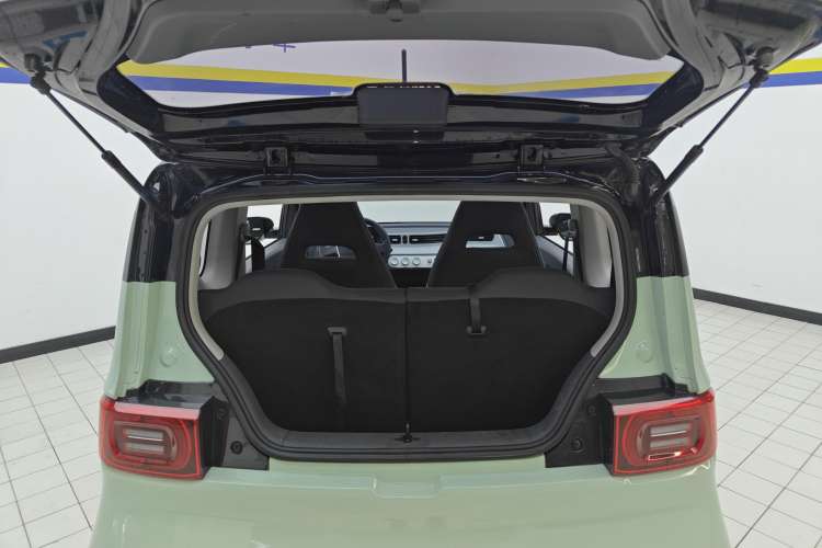 Used Wuling Hongguang MINIEV 2022 Macaron Premium Model – Lithium Iron Phosphate