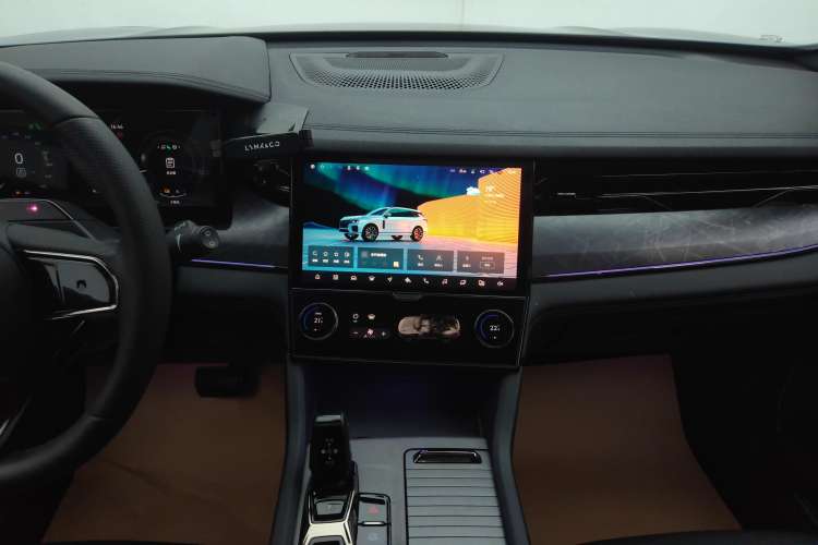 Used Lynk & Co 09 EM-P 2021 2.0T PHEV Halo Six-Seater
