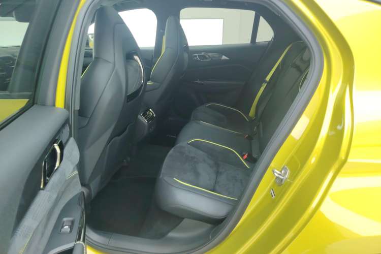 Used Lynk & Co 03 2019 03+ 2.0TD Automatic Wind-Chasing Edition