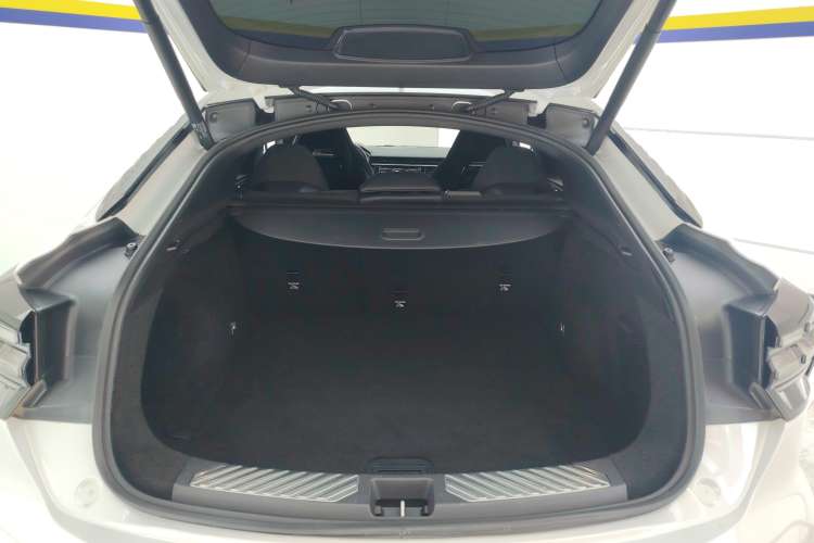 Used Lynk & Co 05 2020 2.0TD Four-Wheel Drive HypeHalo
