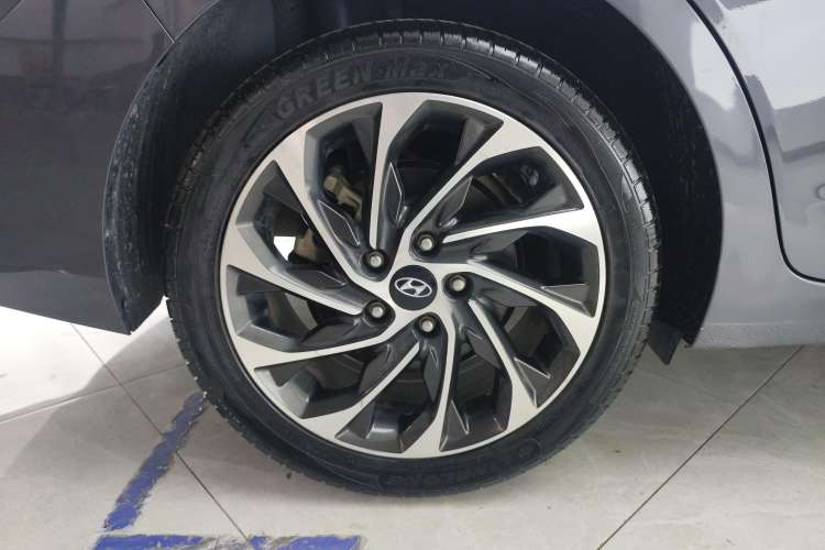 Used Hyundai Elantra (6th Generation / Lingdong) 2020 1.5L CVT Smart & Stylish – Elite Version Left Rear Wheel Hub