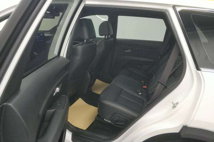 Used Kia KX7 2017 2.0T Automatic 4WD DLX 7-Seater