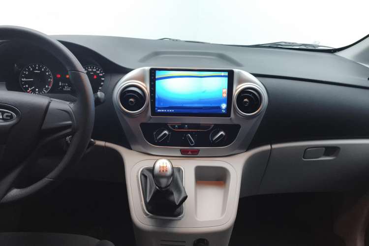 Used JAC Refine M3 2023 PLUS 1.5T 5/7-seat Classic Edition
