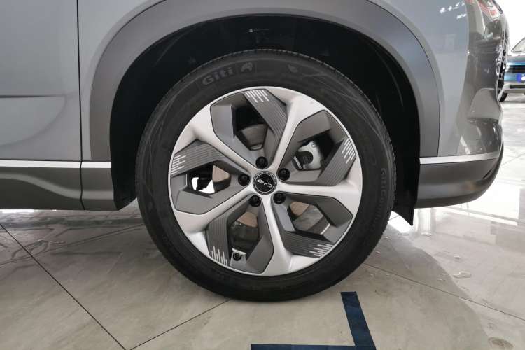 Used BYD Frigate 07 2024 HONOR Edition DM-i 100KM Luxury Model