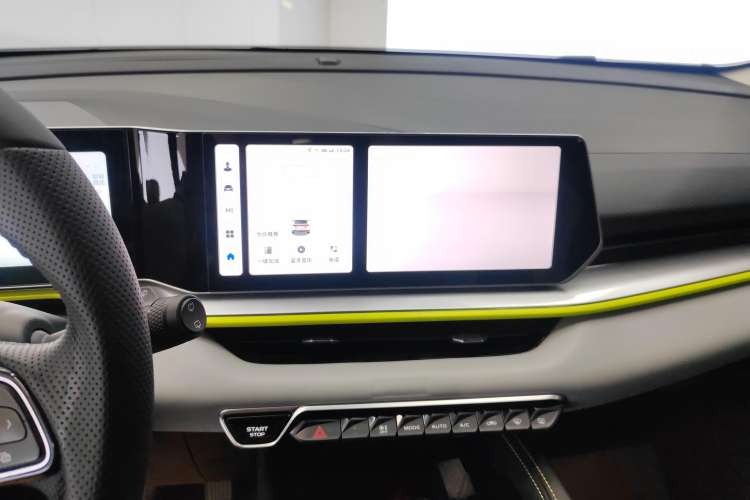 Used Geely Auto Coolray 2022 Bin Yue COOL 1.5TD DCT Ignite Edition