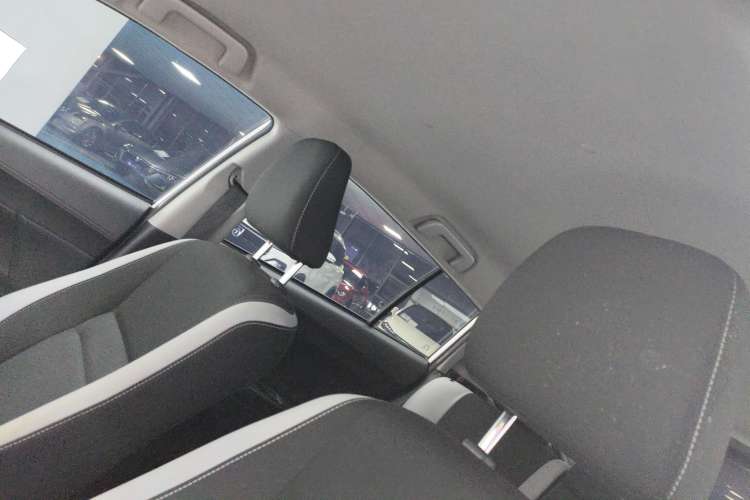 Used Toyota YARiS L Zhi Xuan 2021 X-Trail 1.5L CVT Leading Edition