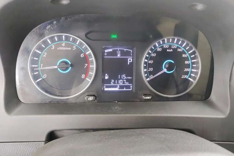 Used FORTHING Joyear XV 2016 1.6L CVT Comfort Model
