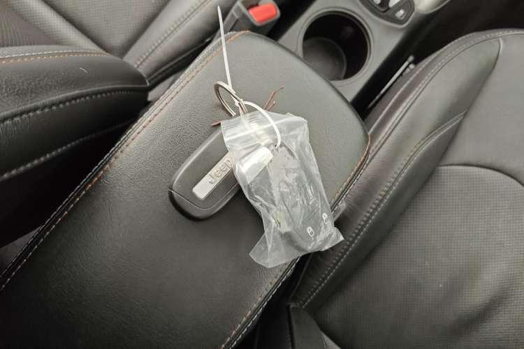 Used Jeep Compass 2017 200T Automatic Family Edition