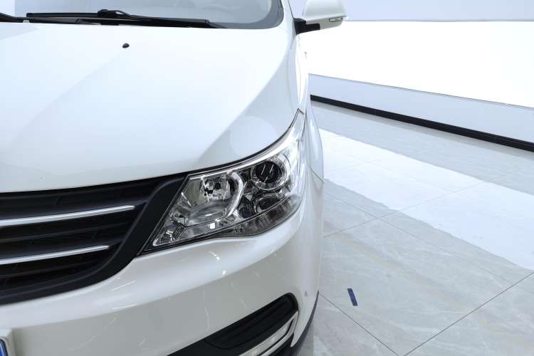 Used Wuling 730 2020 Commercial Vehicle 1.5L Manual Value Edition 7 Seats
