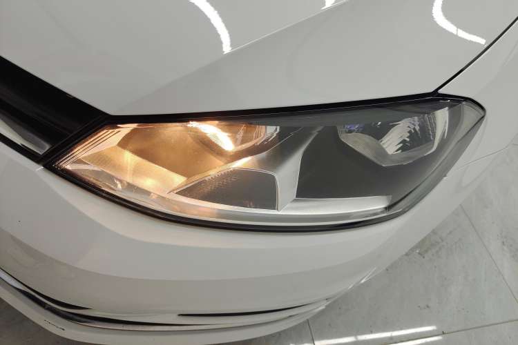 Used Volkswagen Golf 2016 230TSI Automatic Luxury Version