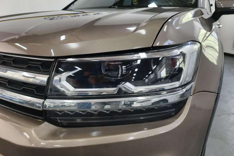 Used Volkswagen Tharu 2020 280TSI Two-Wheel Drive Luxury Edition China VI Standard