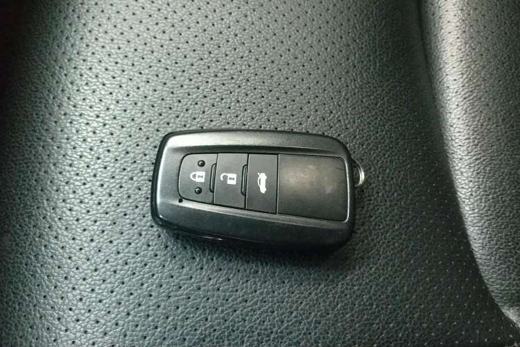 Used Toyota Corolla 2019 Dual-Engine 1.8L E-CVT GL-i Elite Edition