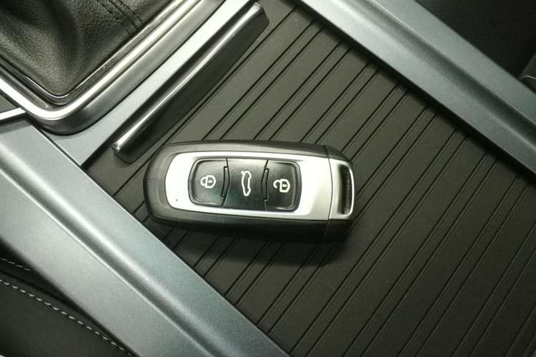 Used Geely Auto Emgrand 2018 1.5L CVT Upward Connect Edition
