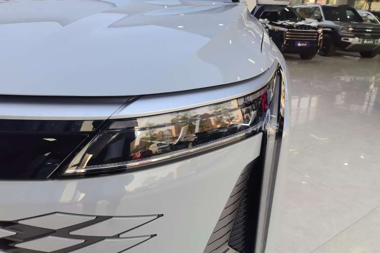 Used EXEED Stellar C-DM 2024 1.5T Long-Range Pro