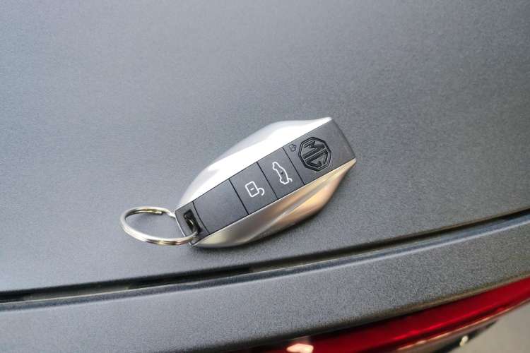 Used MG 7 2023 2.0T Automatic Hunter Luxury Edition
