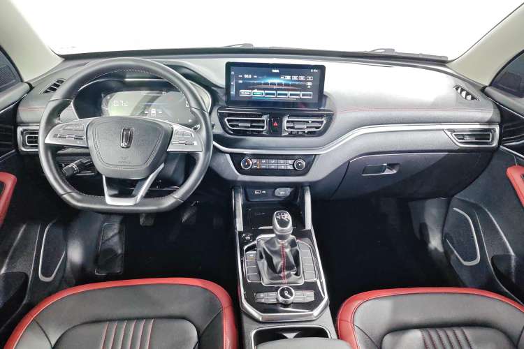 Used Bestune T33 2019 1.6L Manual Luxury Version China V
