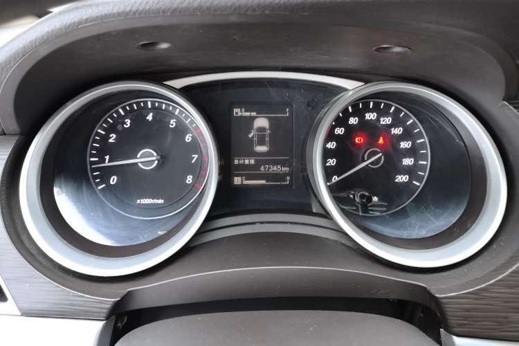 Used Wuling 730 2020 Commercial Vehicle 1.5L Manual Value Edition 7 Seats
