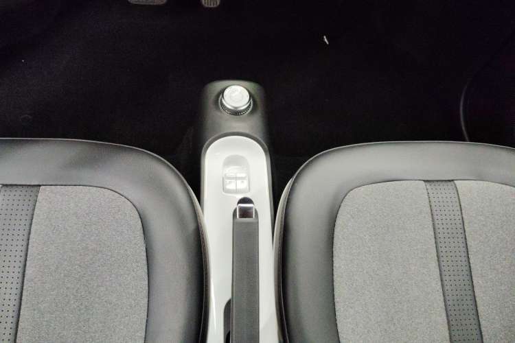 Used Wuling Hongguang MINIEV 2022 GAMEBOY 200km Gaming Edition with Lithium Iron Phosphate