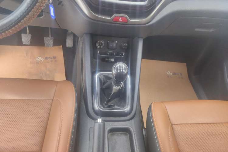 Used Oshan CX70 2016 1.6L Manual Smart Connect Version