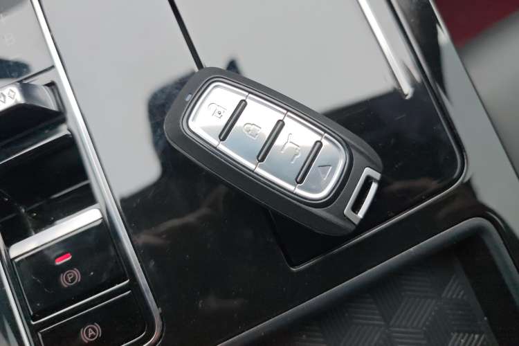 Used EXEED Zhuifeng C-DM 2022 1.5 TCI-DHT 105 km "Chengfeng Qi" Edition