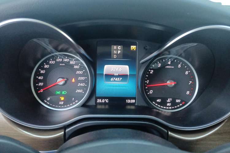 Used Mercedes-Benz V-Class 2021 V 260 Prestige Edition