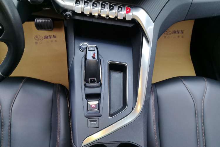 Used Peugeot 4008 2019 360THP BLACKPACK Obsidian Edition Gear Lever