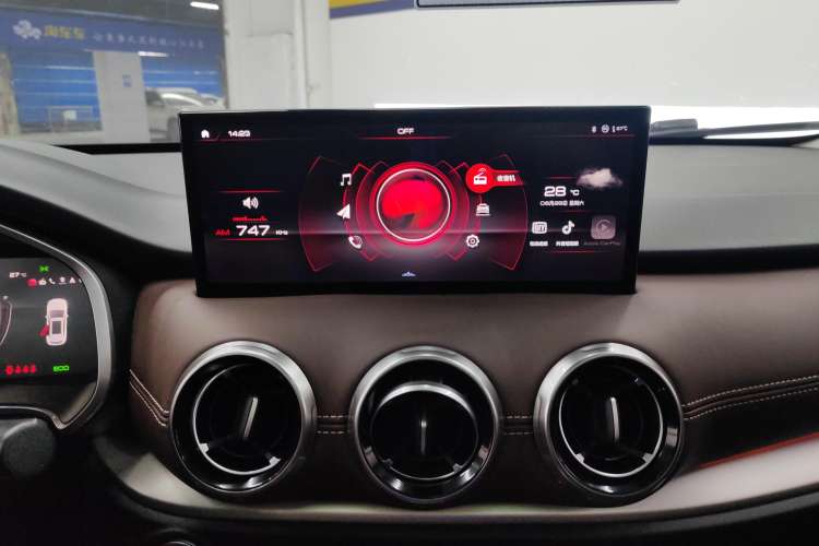 Used Wey VV6 2021 2.0T Two-Wheel Drive Smart Protection+