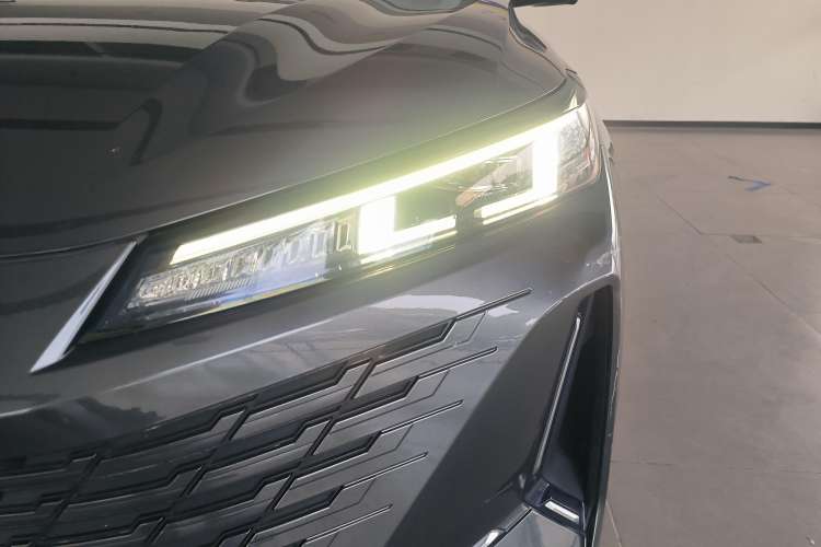 Used Changan Eado DD 2023 Blue Whale NE 1.5T GDI DCT Navigation Model