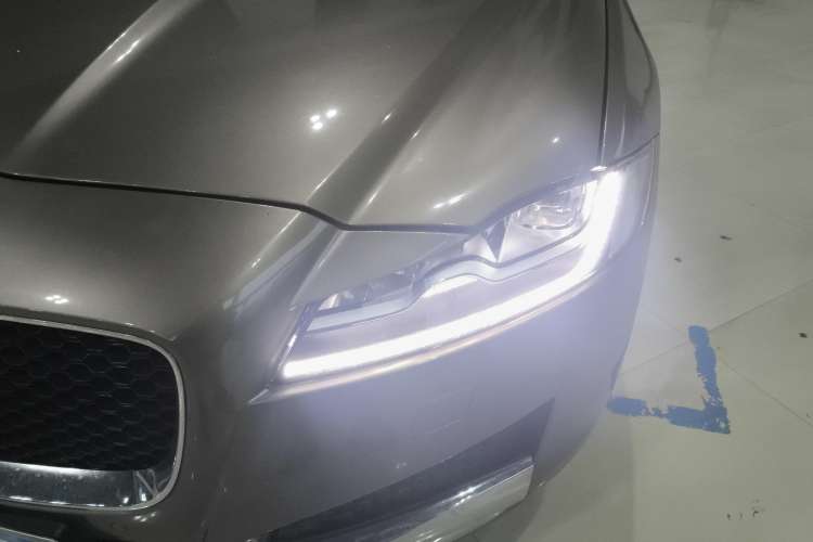 Used Jaguar XFL 2019 XFL 2.0T 250 PS Four-Wheel Drive Luxury Edition