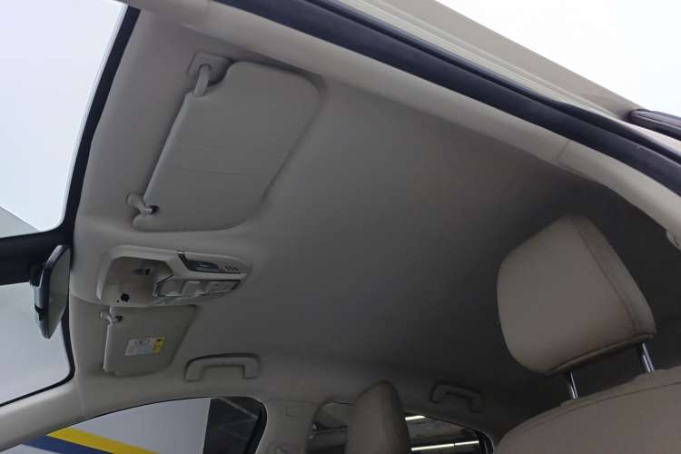 Used Wuling Xingguang 2024 Co-Creation Edition 510 Advanced Model
