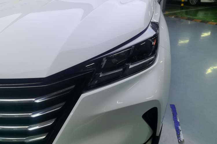Used CHANGAN CS15 2019 1.5L Manual Entry-Level Version China VI Standard
