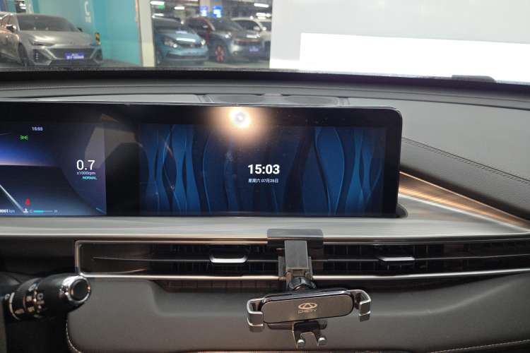 Used Chery Tiggo 8 PLUS 2021 290TGDI DCT Haoting Edition