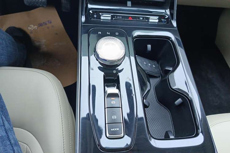 Used Wuling Xingguang 2024 Co-Creation Edition 510 Advanced Model
