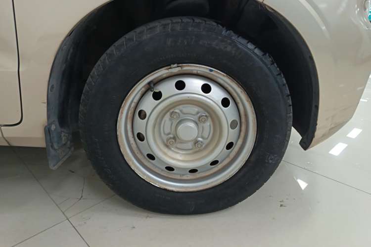 Used Wuling Hongguang V 2022 1.5L Jingqu Edition Electric-Assist LAR