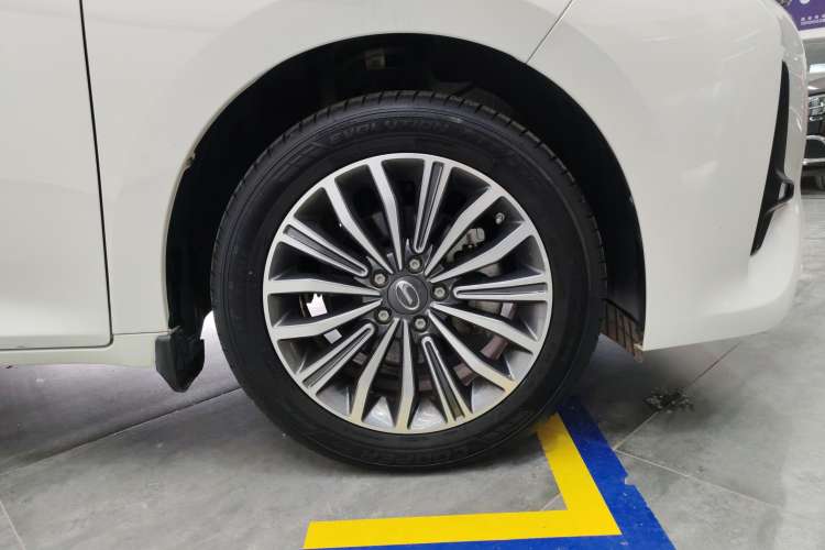 Used GAC Trumpchi M6 2021 270T DCT Luxury Edition (6-seater)