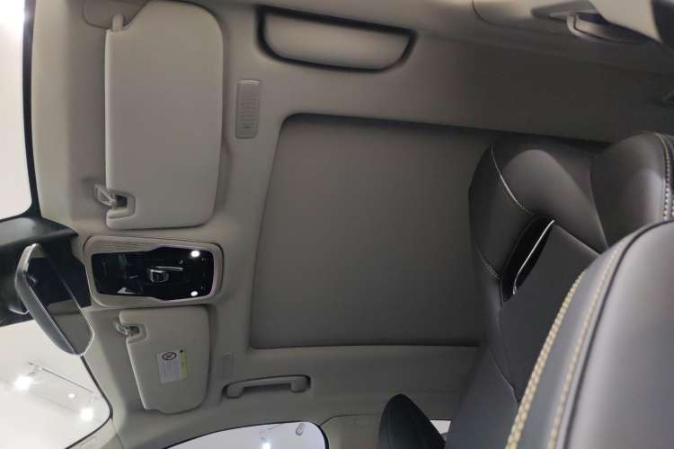 Used Lynk & Co 01 2023 2.0TD Two-Wheel Drive Pro Trim