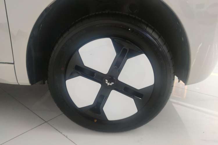 Used Wuling Hongguang MINIEV 2024 3rd Generation 215km Advanced Version