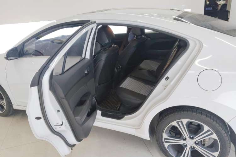 Used Hyundai Elantra (6th Generation / Lingdong) 2018 1.4T Dual-Clutch Xuan Dong · Dynamic Edition Right Rear Seat