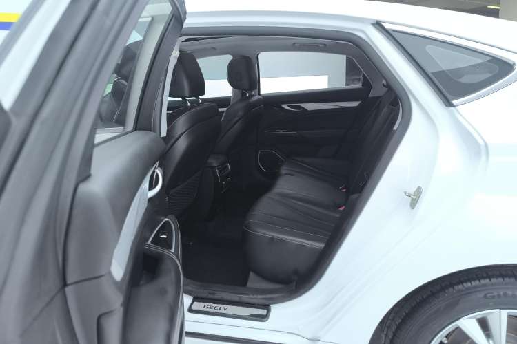 Used Geely Auto Emgrand GT 2020 1.5T MHEV Yaoxiang Edition
