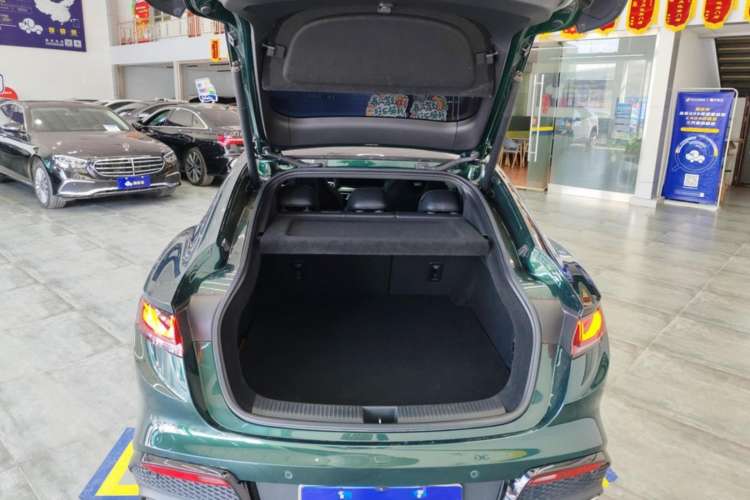 Used MG 7 2023 2.0T Automatic Trophy+ Ignition Glory Edition
