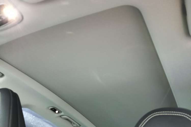 Used Lynk & Co 01 2020 2.0T Two-Wheel Drive Pure Pro Version China VI Standard