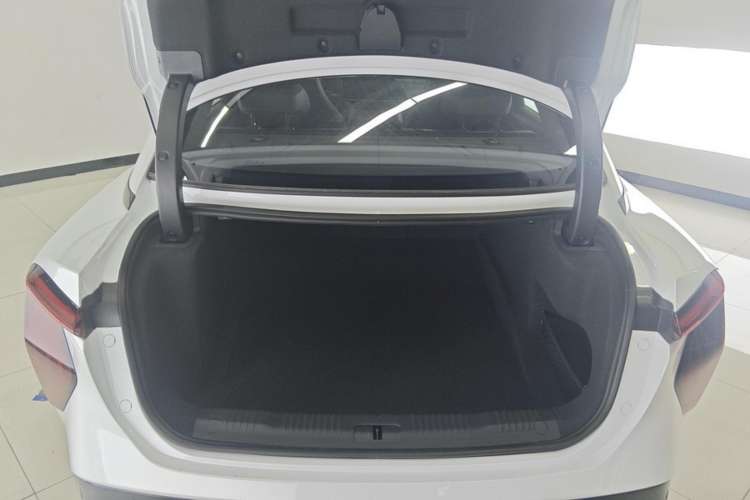 Used Hongqi EH7 2024 690 Pro
