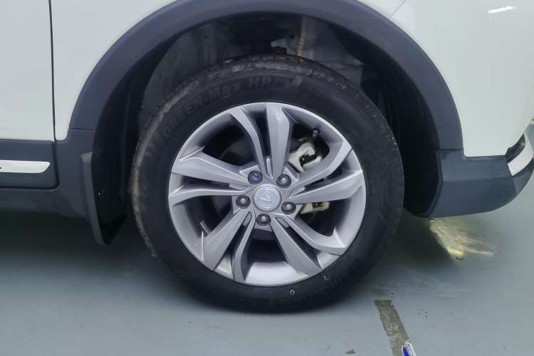 Used CHANGAN CS15 2019 1.5L Manual Entry-Level Version China VI Standard
