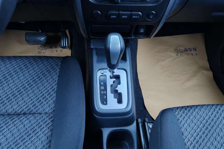 Used Suzuki Jimny 2015 1.3L AT JLX Navigation Edition