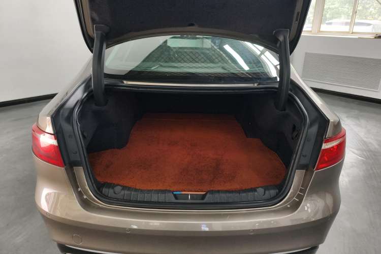 Used Jaguar XFL 2017 XFL 2.0T 240PS Luxury Edition